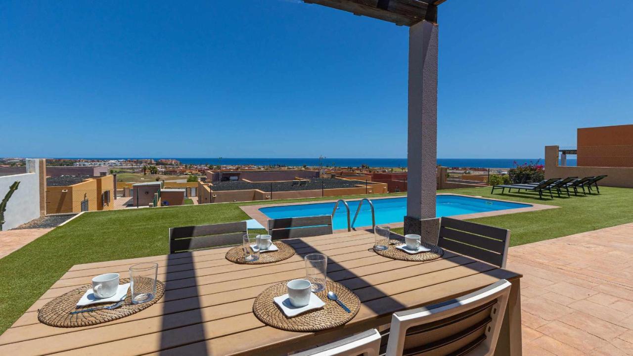 Villa Vento By Calima Villas コスタ・デ・アンティグア エクステリア 写真