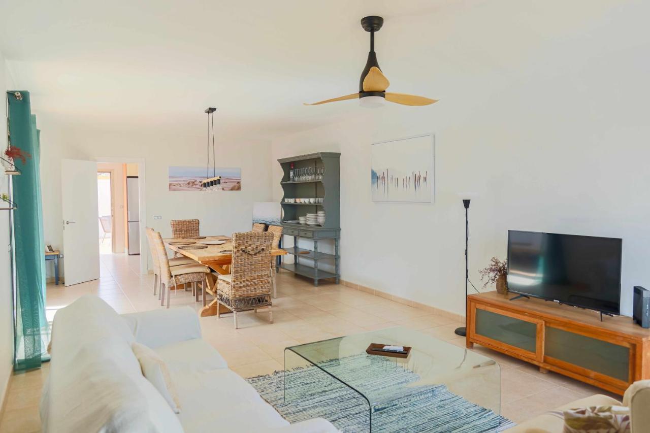 Villa Vento By Calima Villas コスタ・デ・アンティグア エクステリア 写真